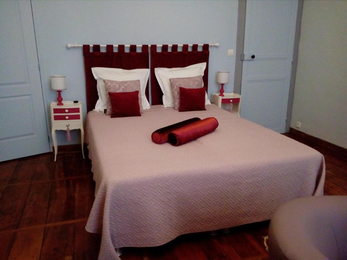 Aux Rosiers Bed & Breakfast Salies-de-Béarn Eksteriør bilde