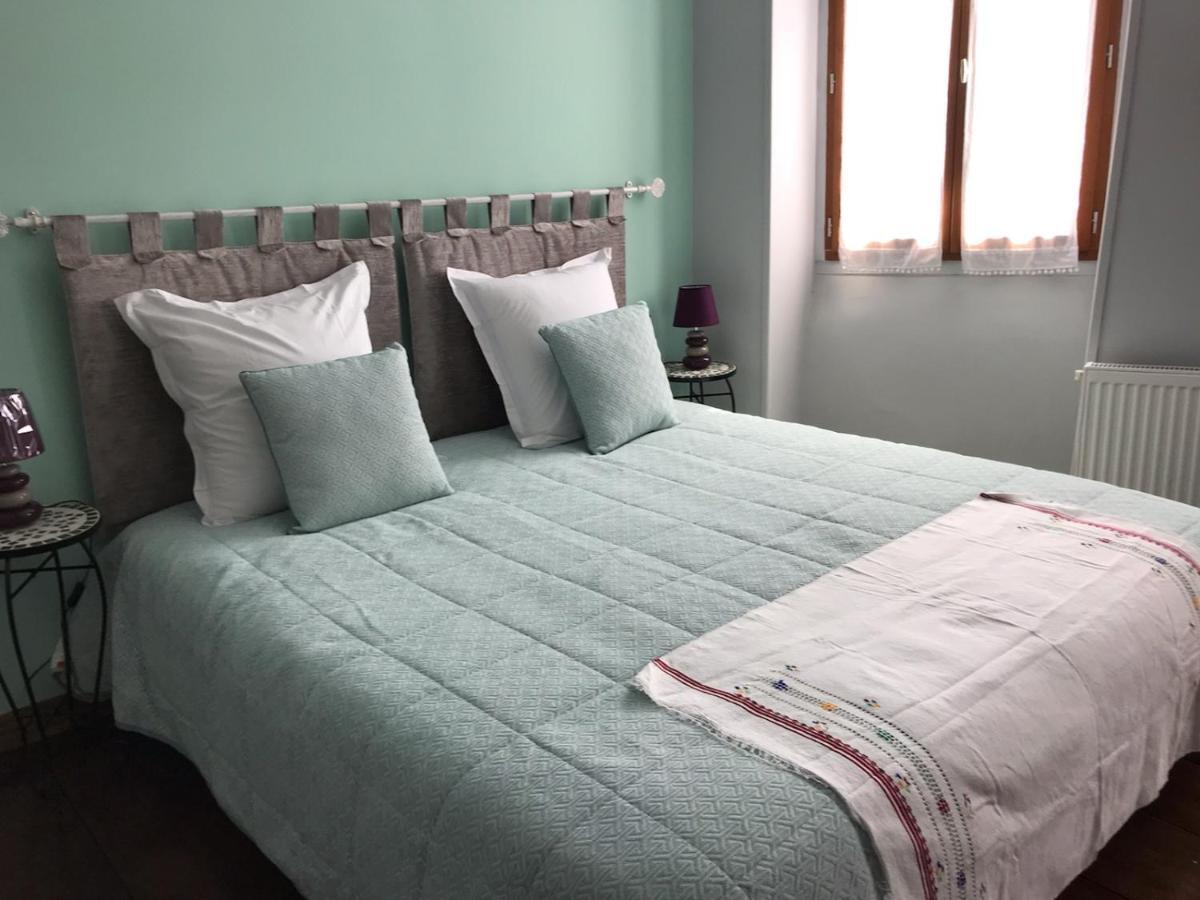 Aux Rosiers Bed & Breakfast Salies-de-Béarn Eksteriør bilde